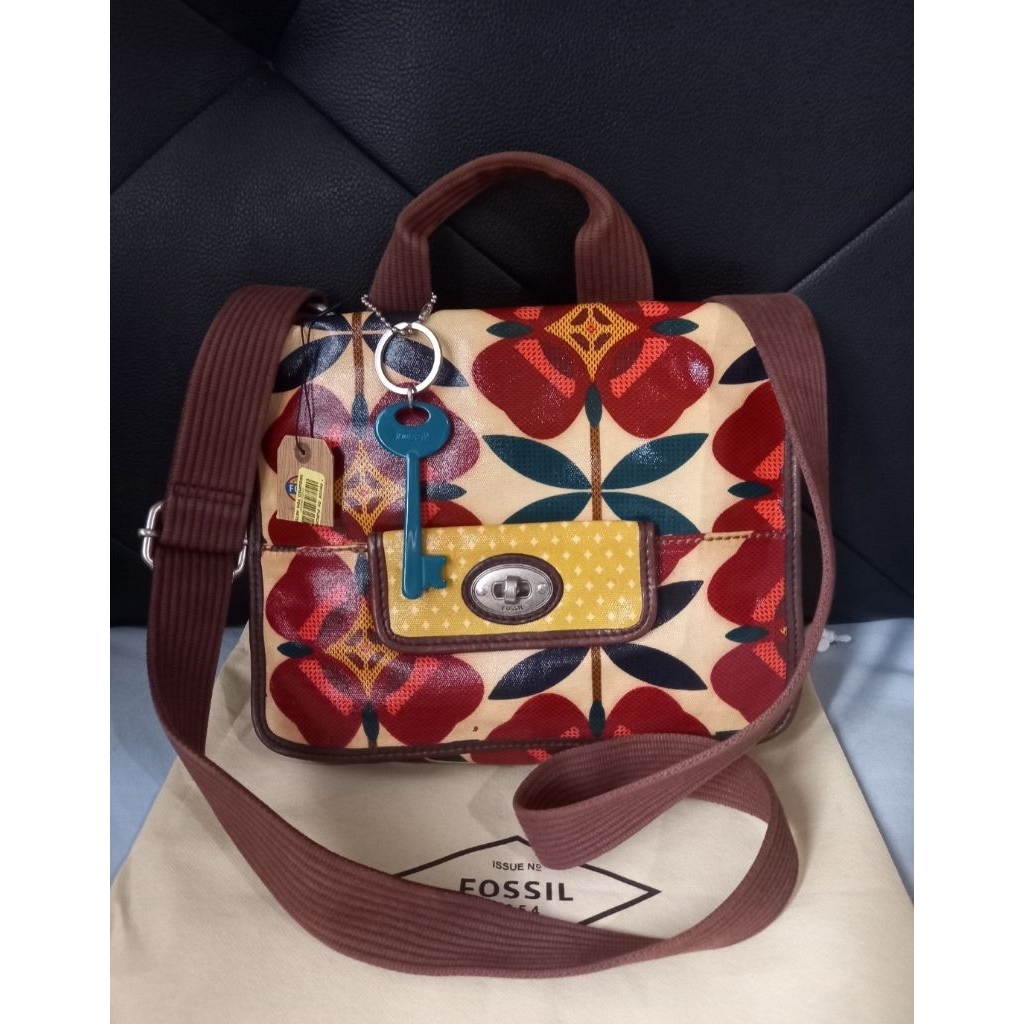 Fossil keyper preloved