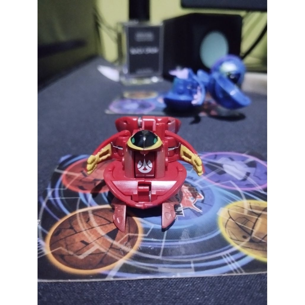 Bakugan Preyas Pyrus B1 Original Spin Master