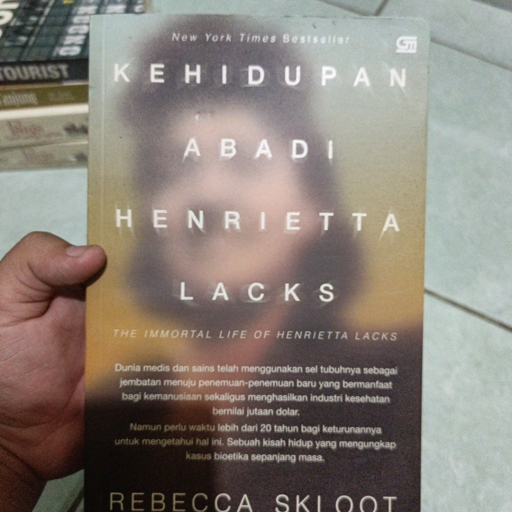 [Preloved] Kehidupan Abadi Henrietta Lacks  Rebecca Skloot