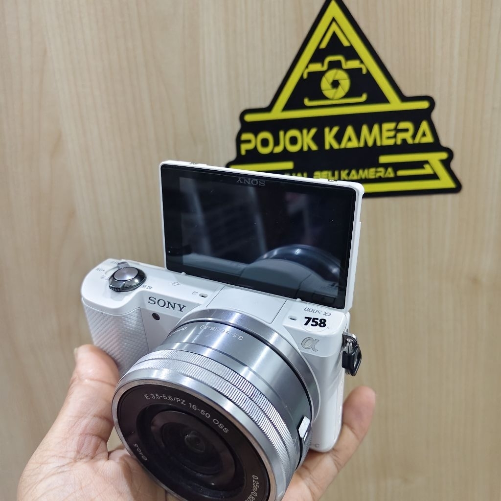 SONY A5000 DAN LENSA KIT 16-50MM OSS TERMURAH Mirrorless sony a5000