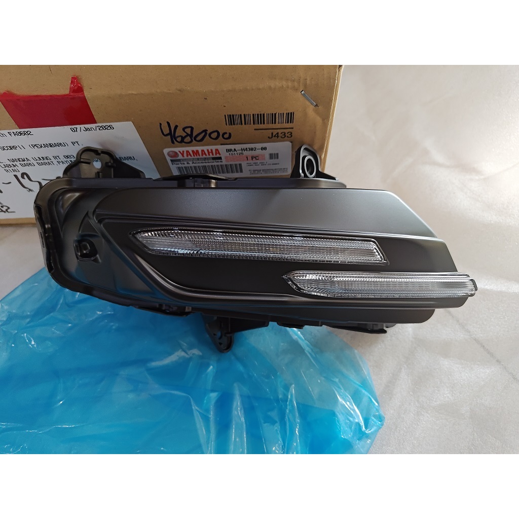 lampu senja pilot light kanan r25 v3 ori