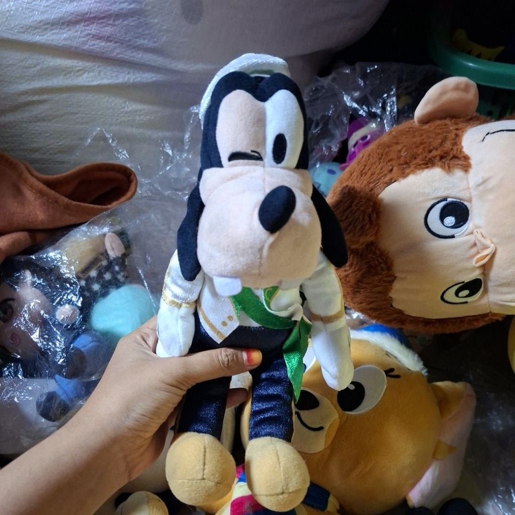 BONEKA GOOFY