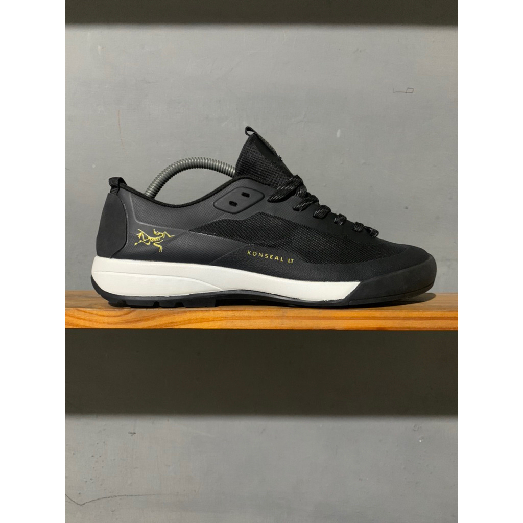 arcteryx konseal lt secoonddd