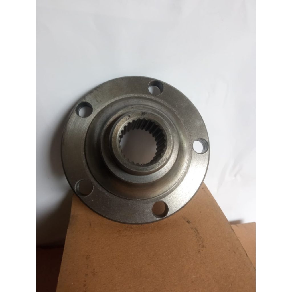 FLANGE AXLE F,-70/FLANGE AS RODA DEPAN DAIHATSU TAFT -GT,/TAF F-70 5312-87603