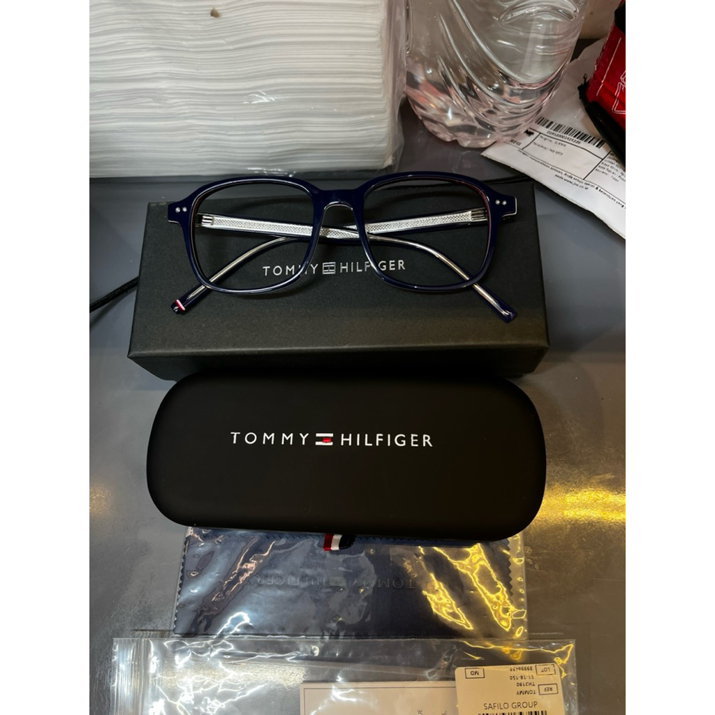 Frame kacamata TOMYY HILFIGER ORIGINAL TH2190 Kacamata Lensa Photokromic Bluecromic Antiradiasi Blue