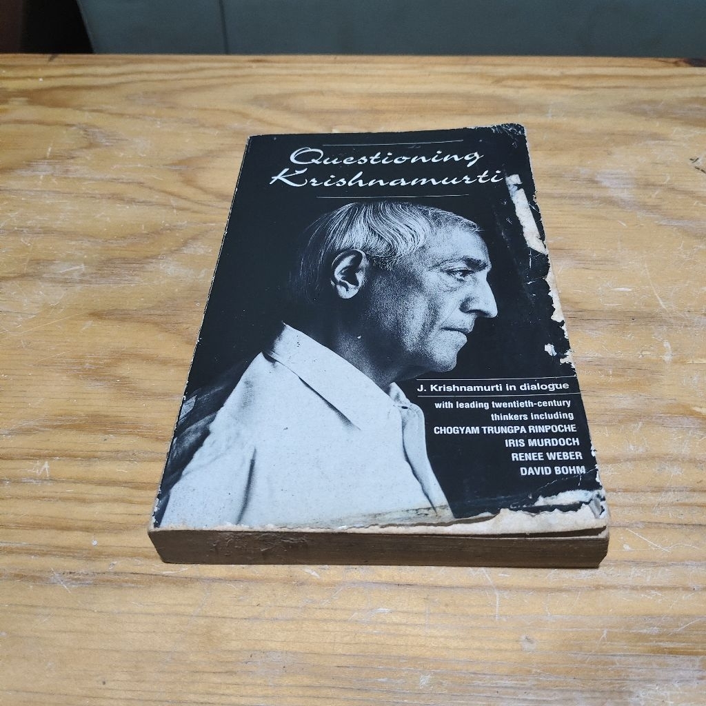 Buku Questioning Krishnamurti