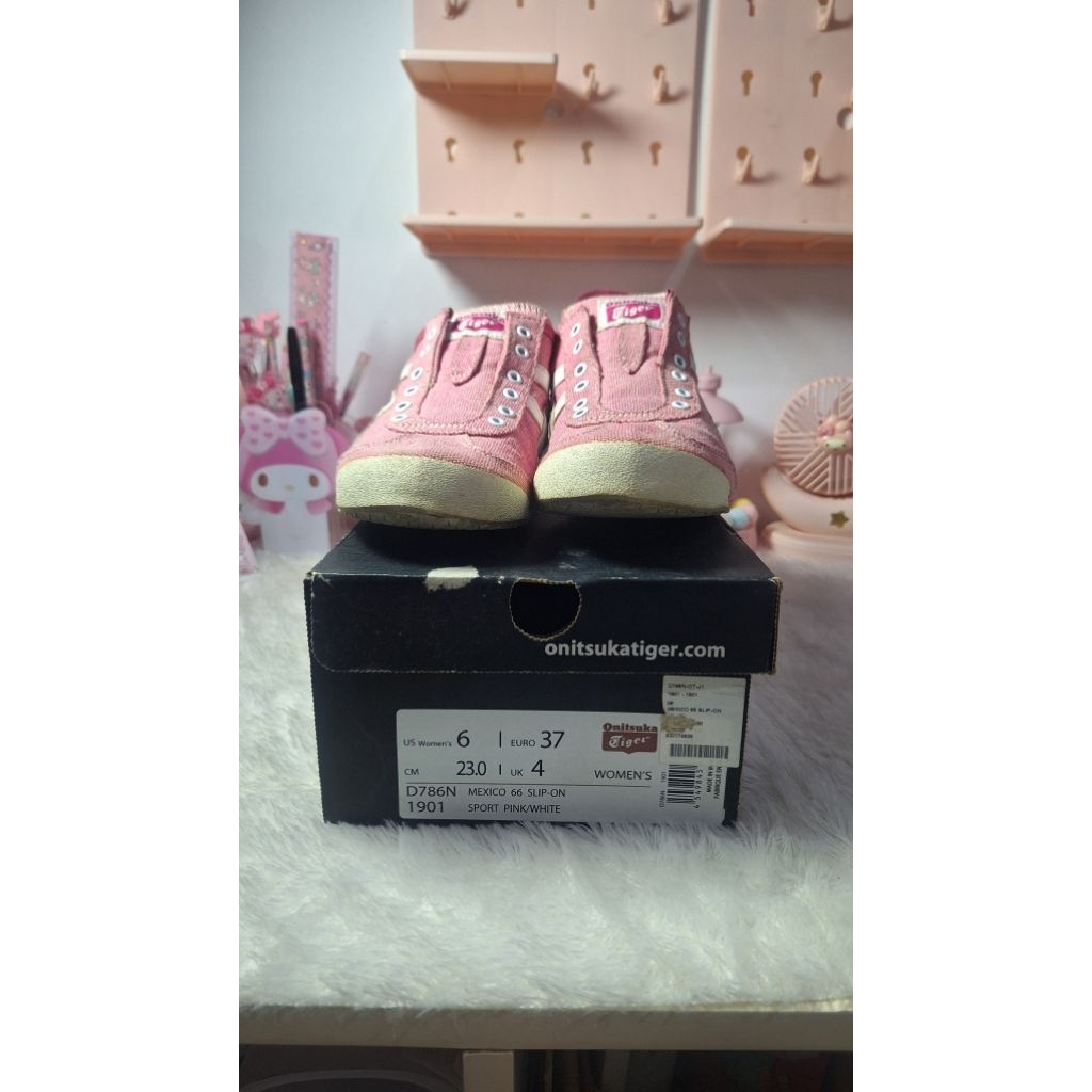 Onitsuka Slip on pink