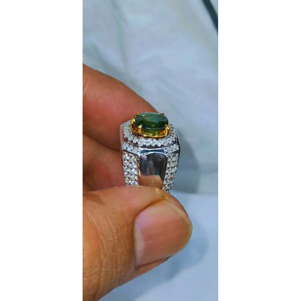 natural green sapphire + ring perak