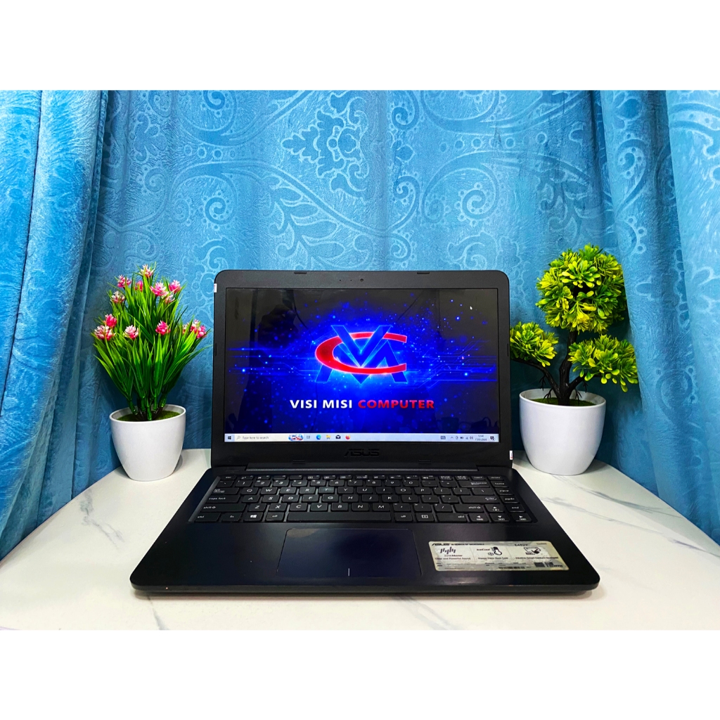 Laptop Asus E402Y Second | AMD E2-7015 | RAM 4GB DDR4 | SSD 256GB | Siap Pakai