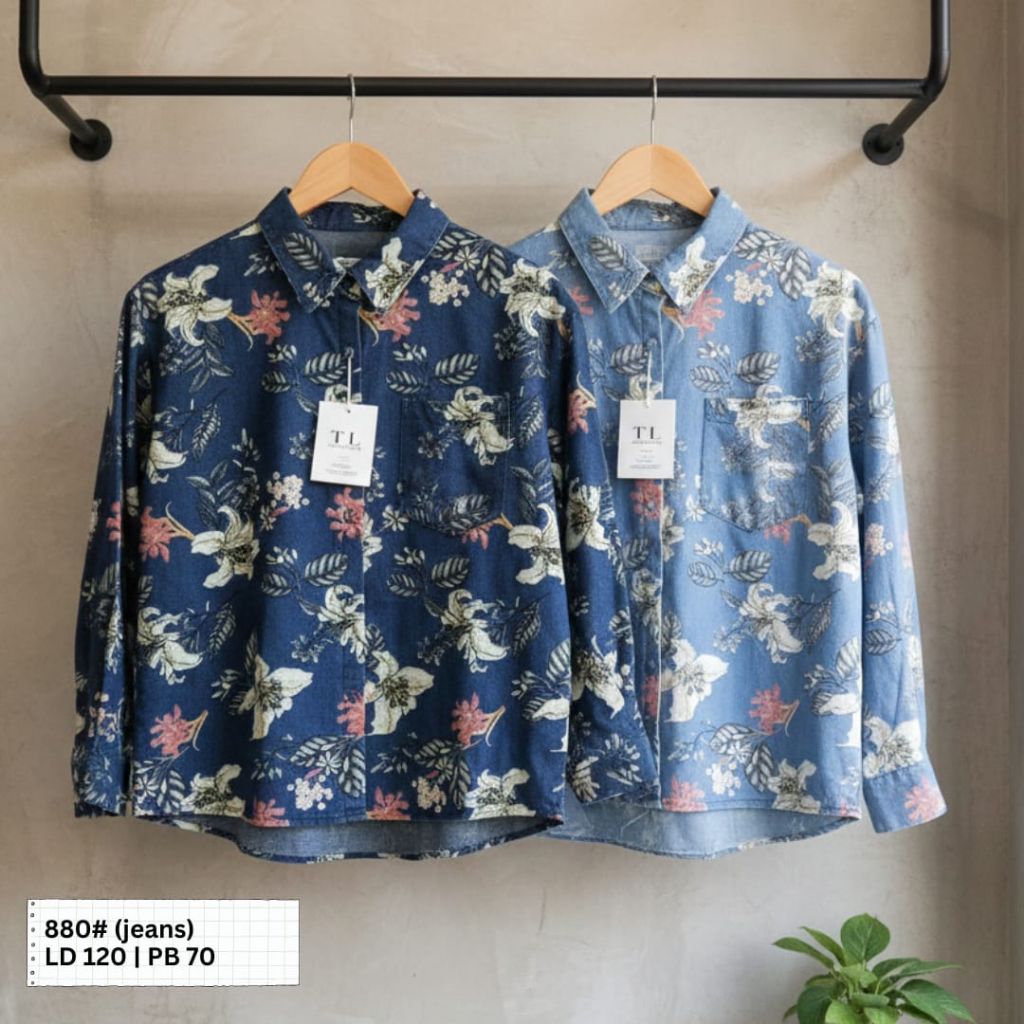 atasan wanita bahan jeans motif bunga merk TL ld 120 pjg baju 70