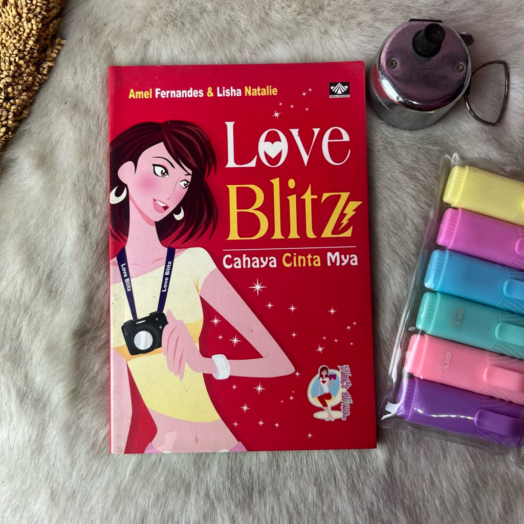 Novel Remaja Love Blitz Cahaya Cinya Mya / Novel Romance