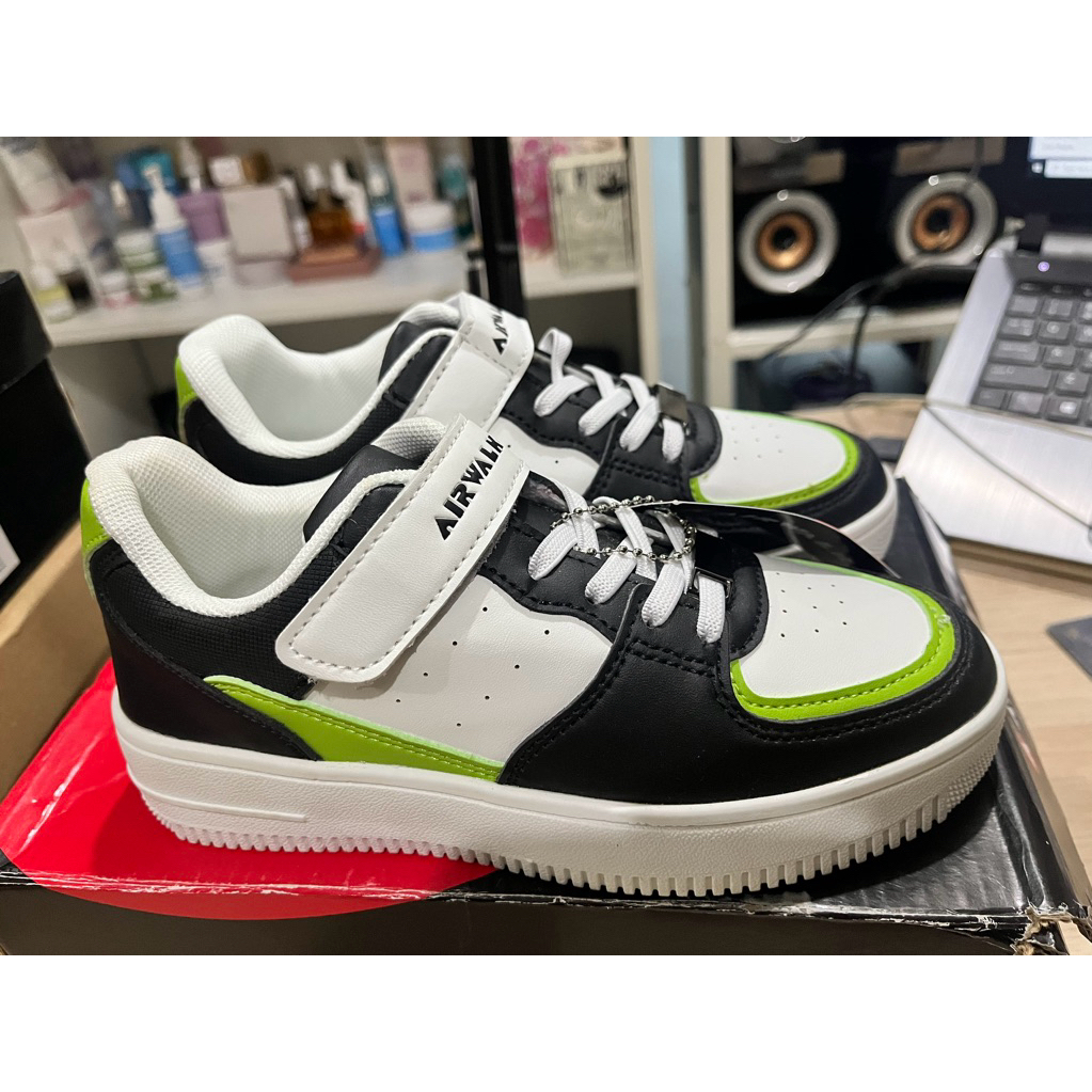 sepatu anak laki laki airwalk original