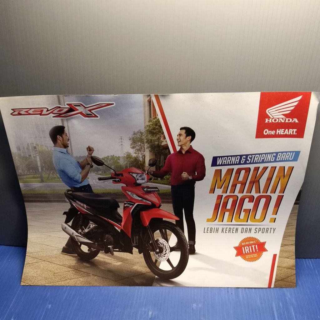 poster brosur leaflet Honda Revo x