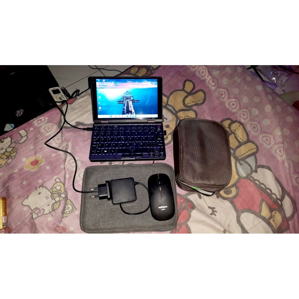 Chuwi minibook 12/128 second