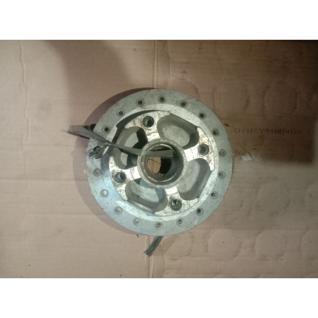 tromol belakang supra125 dobel cakram