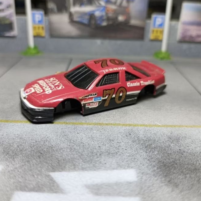 Racing Champions Vintage NASCAR J D McDuffie 1/64