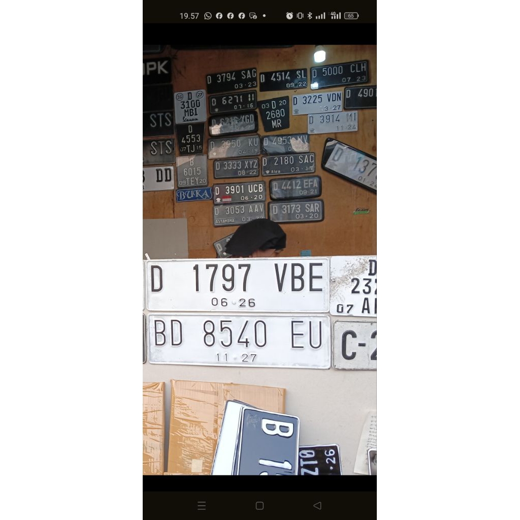 PLAT NOMOR MOTOR MOBIL STANDARAN DAN REFLEKTIF