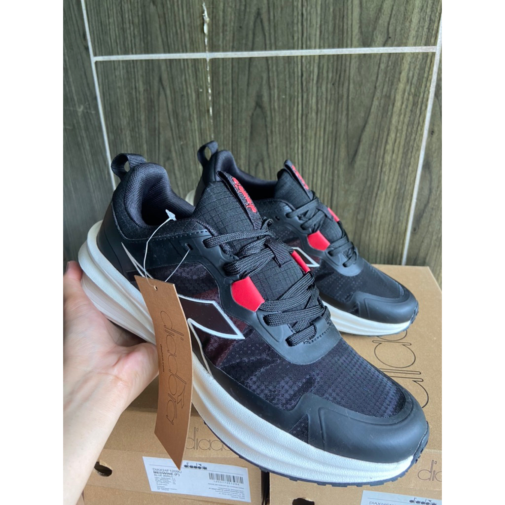 Diadora Kegan Black ORIGINAL PROMO‼️