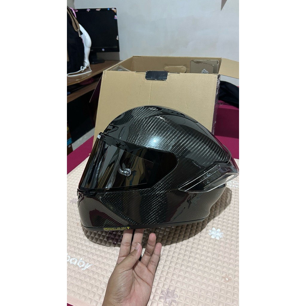 KYT NZ RACE CARBON SIZE XL