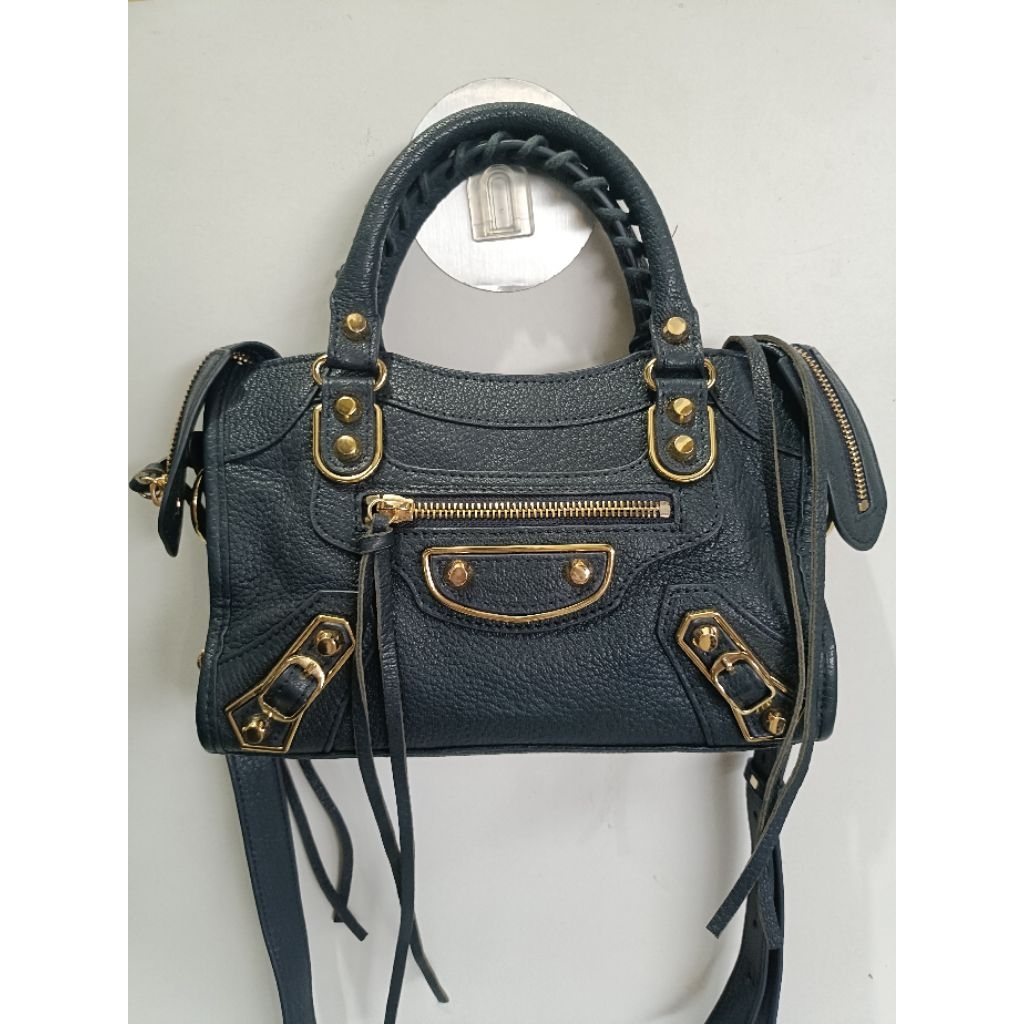 tas branded preloved Balenciaga*