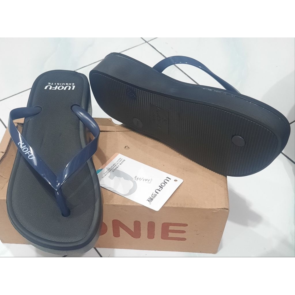 sandal wanita wedges luofu terbaru