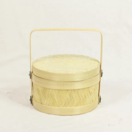 Tempat Penyimpanan Makanan Rantang Anyaman Bambu Tradisional