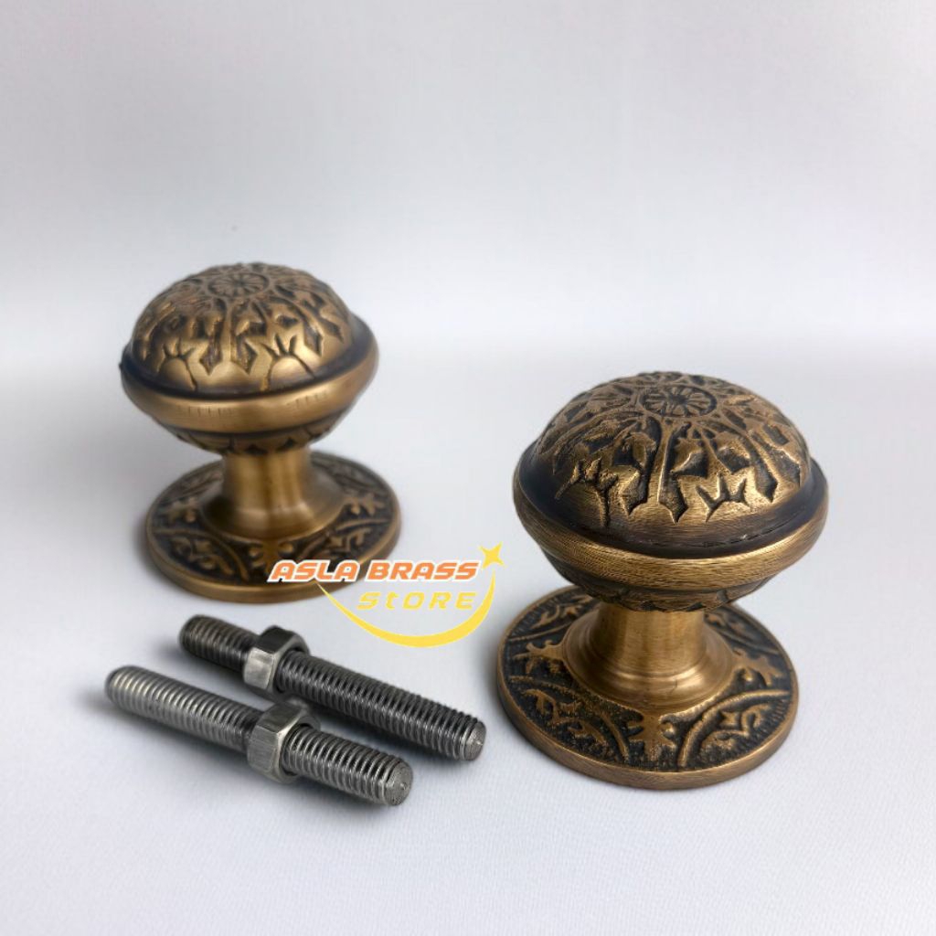 Knob Pintu Rumah Kuningan Antik Motif Ukir Pegangan Pintu 2 Biji