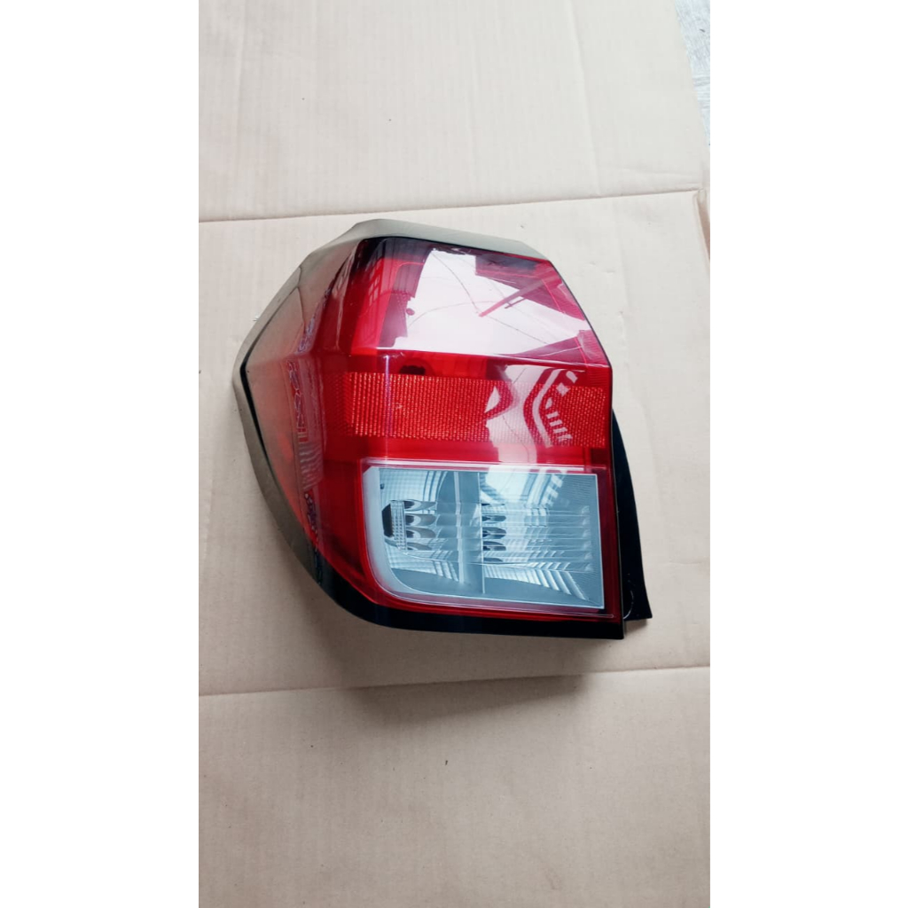 Stoplamp Lampu belakang Daihatsu Ayla 2023-2024 Original