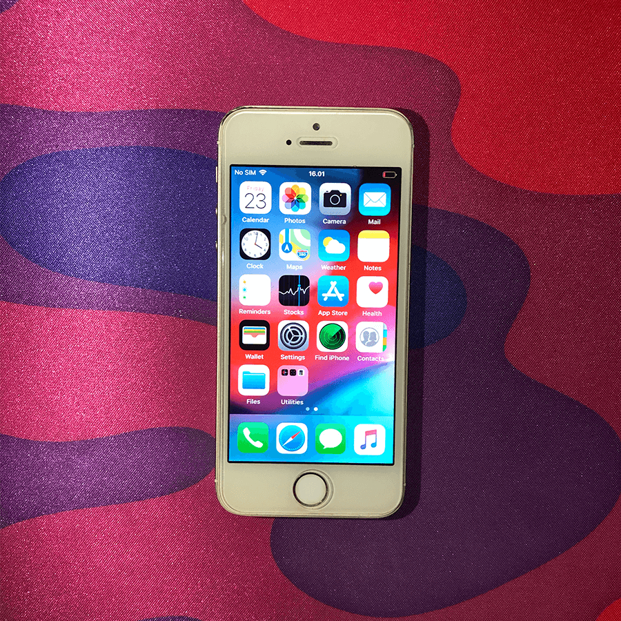 iPhone 5s 16GB | HP & Dosbook | WiFi Only | Fingerprint Rusak | Lecet