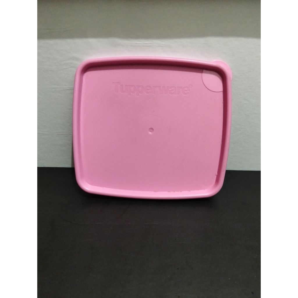 New Tutup Square Pink Tupperware