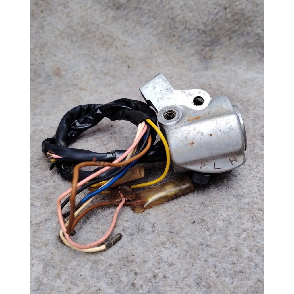 holder kanan Honda s90z ori holder gas Honda s90z ori holder s90z ori holder kanan s90z ori holder g