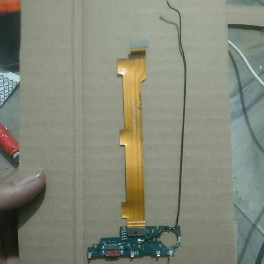 Fleksibel Board Cas Bekas Mi Max 2