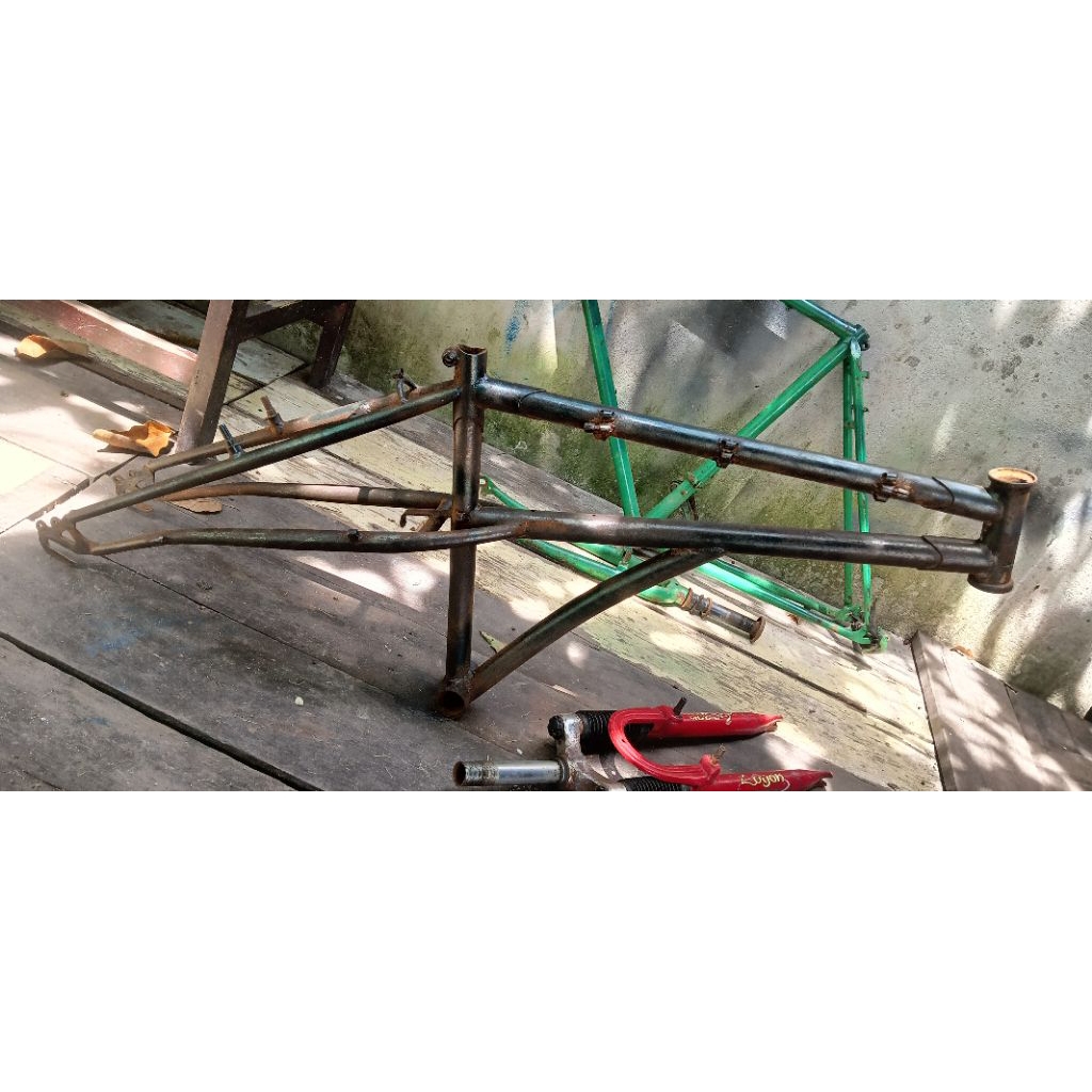 frame elevated 26