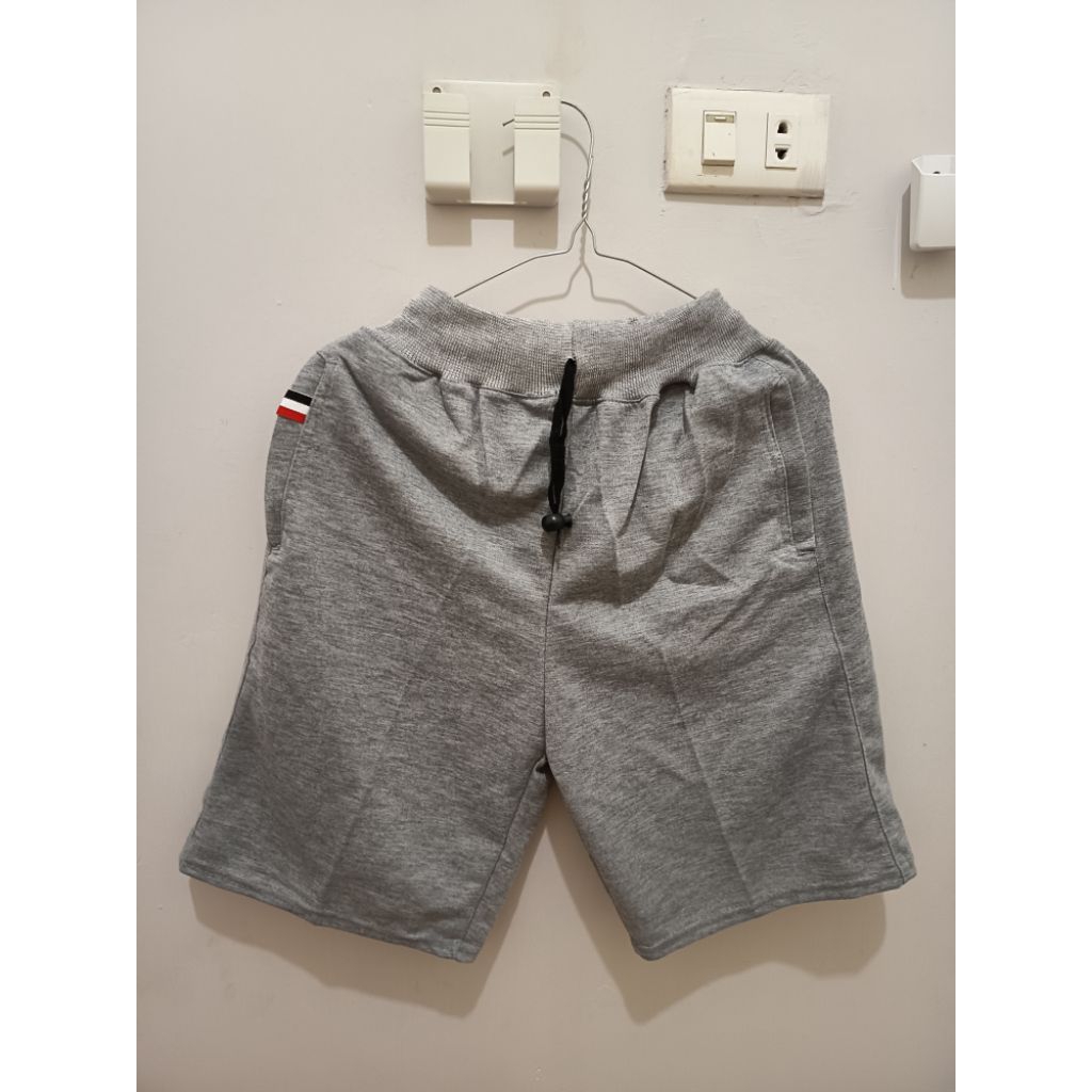 [PRELOVED] Celana Pendek Wanita Pria Celana Pendek Unisex Celana Pria