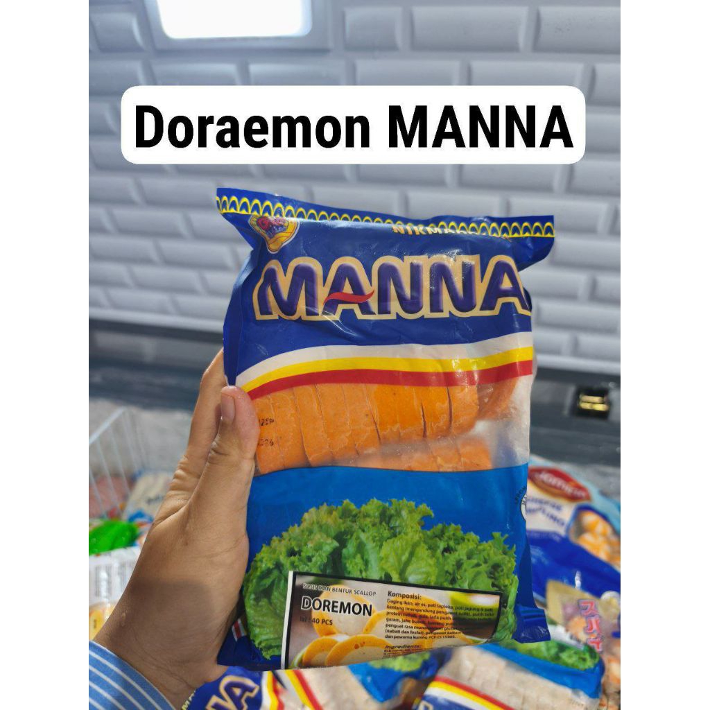 Doraemon Manna Sosis Ikan Bentuk Scallop