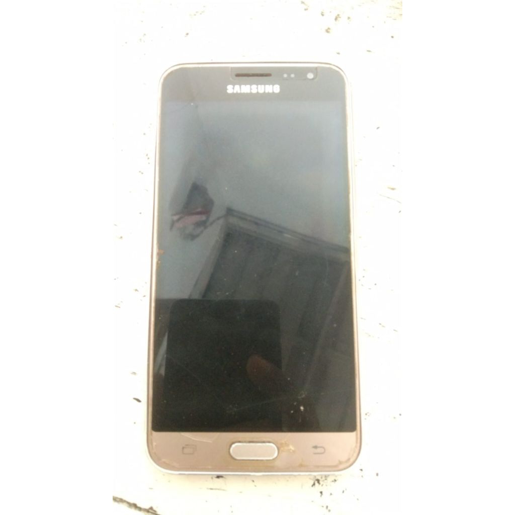 Samsung J3 2016 Mesin Hidup