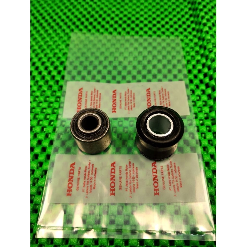 1set BOSH shock breaker belakang atas bawah Honda Vario beat scopy spacy