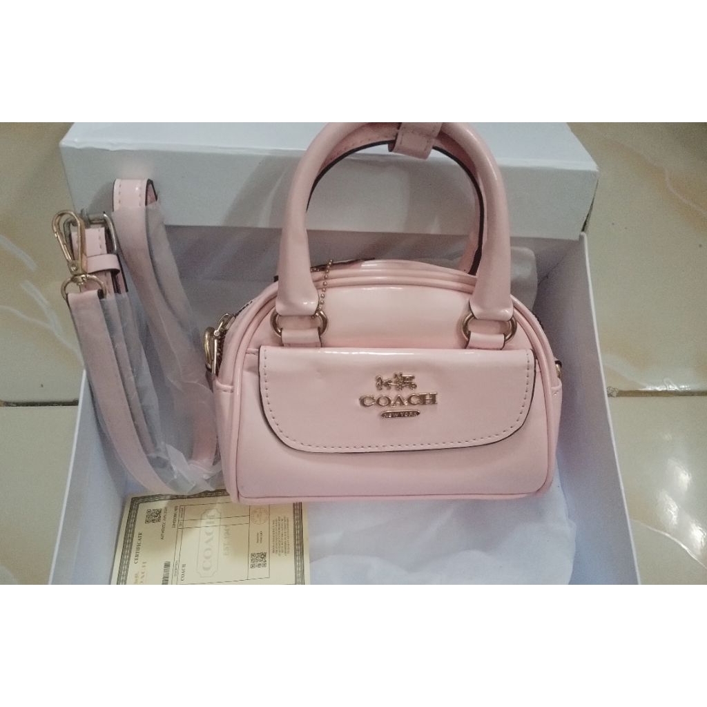 Tas Selempang Wanita COACH Desain Elegan, Kapasitas Besar, Tali Dapat Disesuaikan