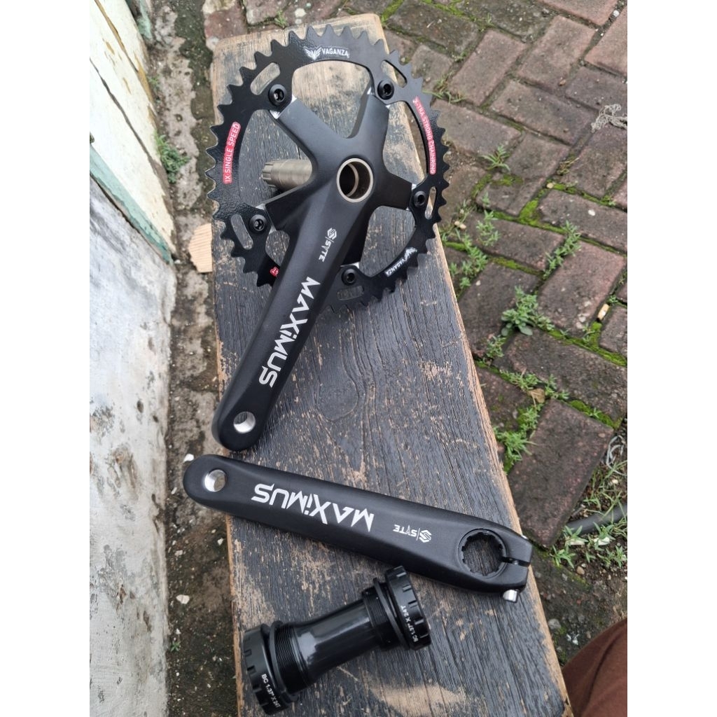 Piringan Holotech Syte Maximus Alloy + Bb 44t Hitam Ht2