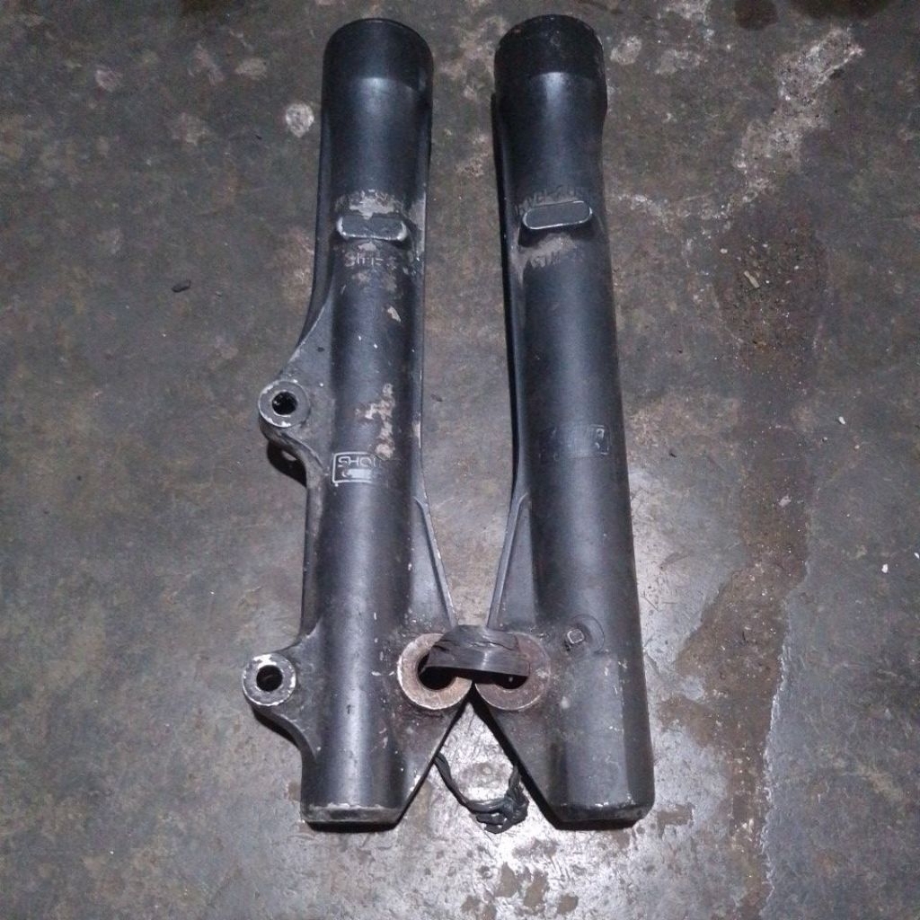 bottom shock depan Vario lama bekas copotan(KVB)