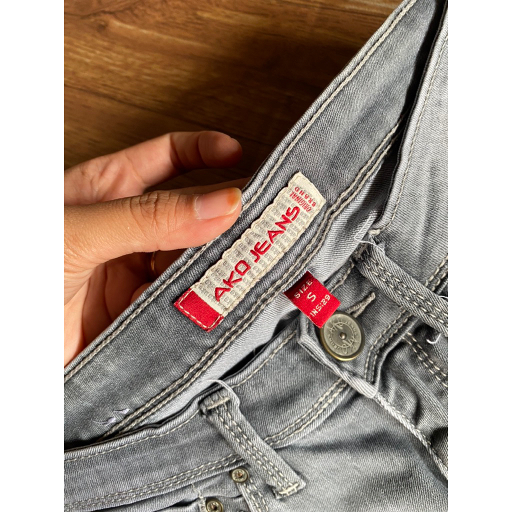 ako jeans