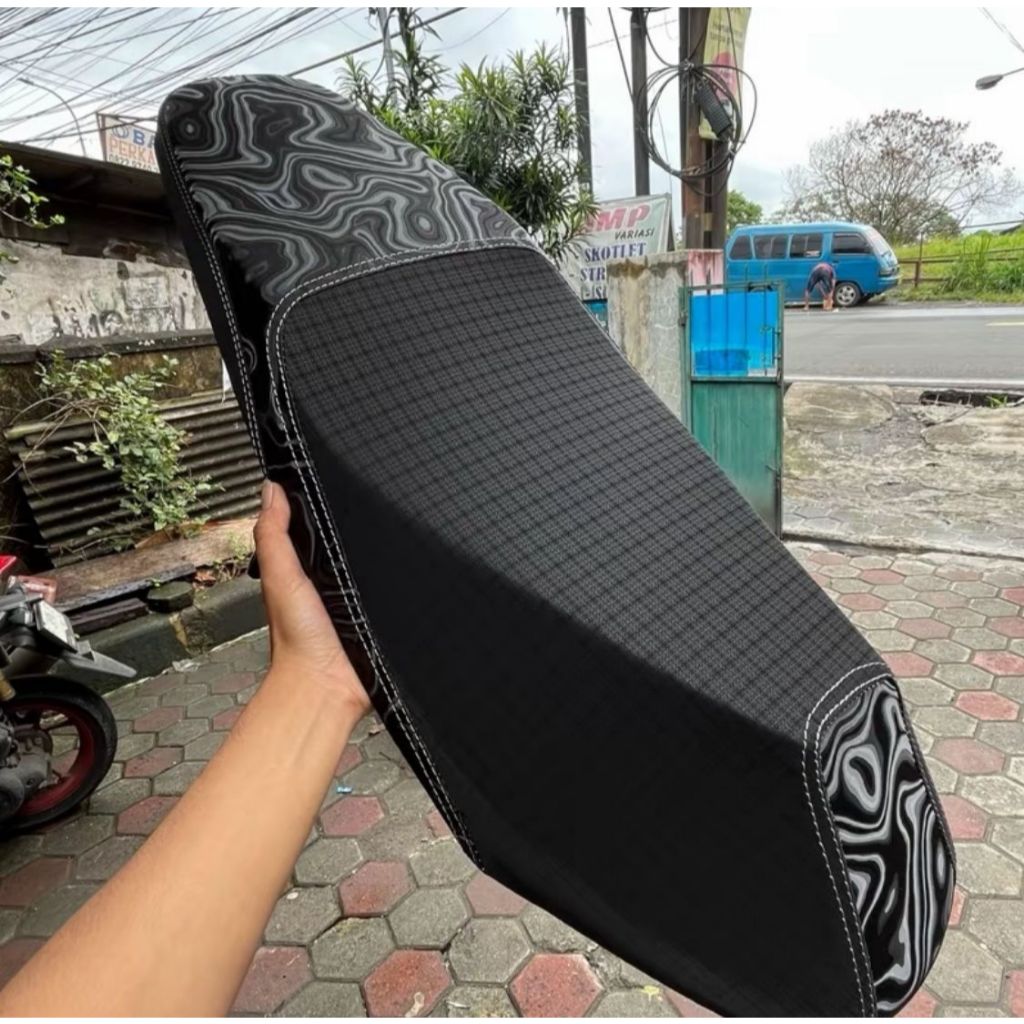 Kulit Jok Motor Sarung Jok Motor Motif V3 WAVE Jahit Tengah Style motor vario,scopy,beat,nmax,pcx,su
