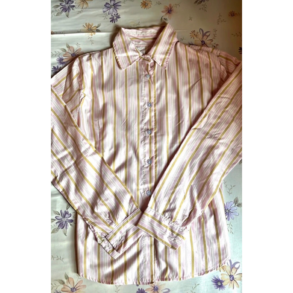 Kemeja fit body warna candy pink