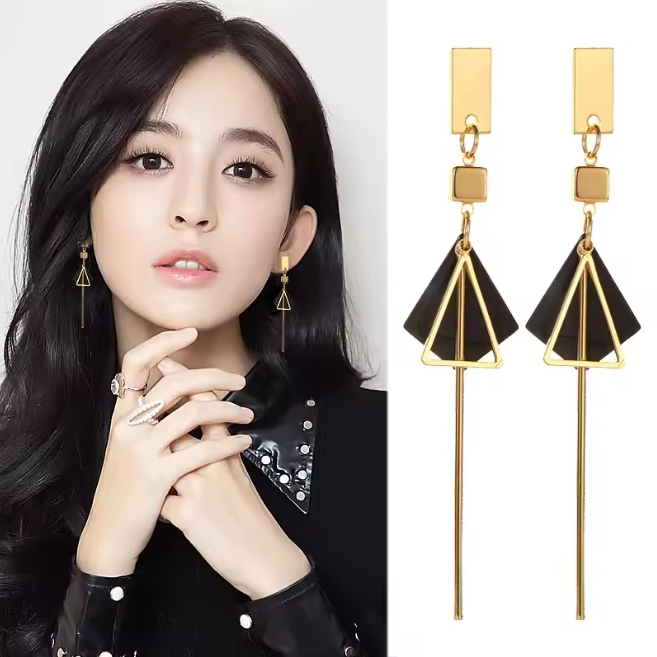 Anting Liontin Segitiga Warna Emas Hitam Gaya Panjang Gold Black | Cantik Keren Elegant Indah Mewah 