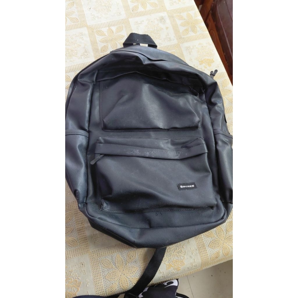 PRELOVED TAS KULIT SEKOLAH