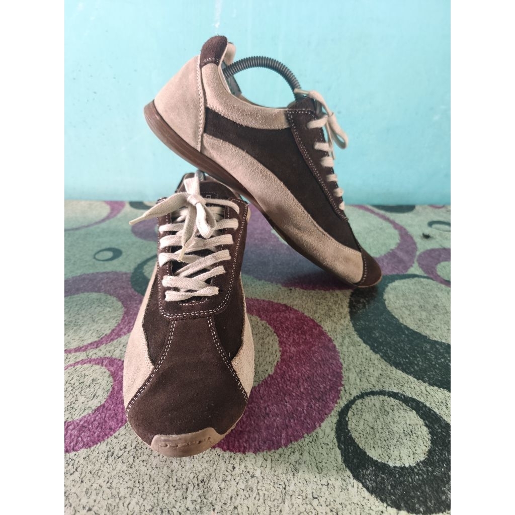 Sepatu Kasual Tommy Hilfiger