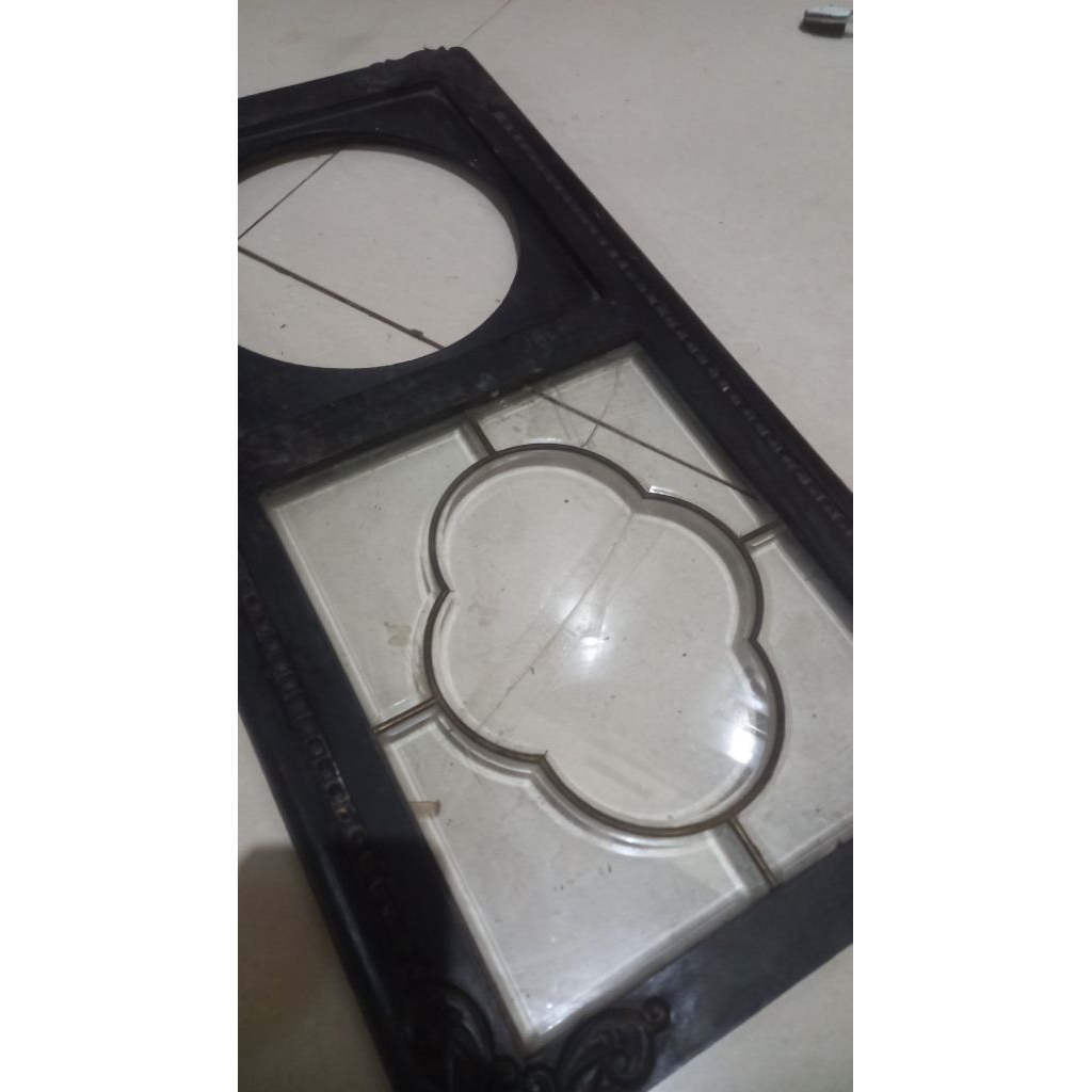 pintu jam kuno junghans utuh tidak kropos