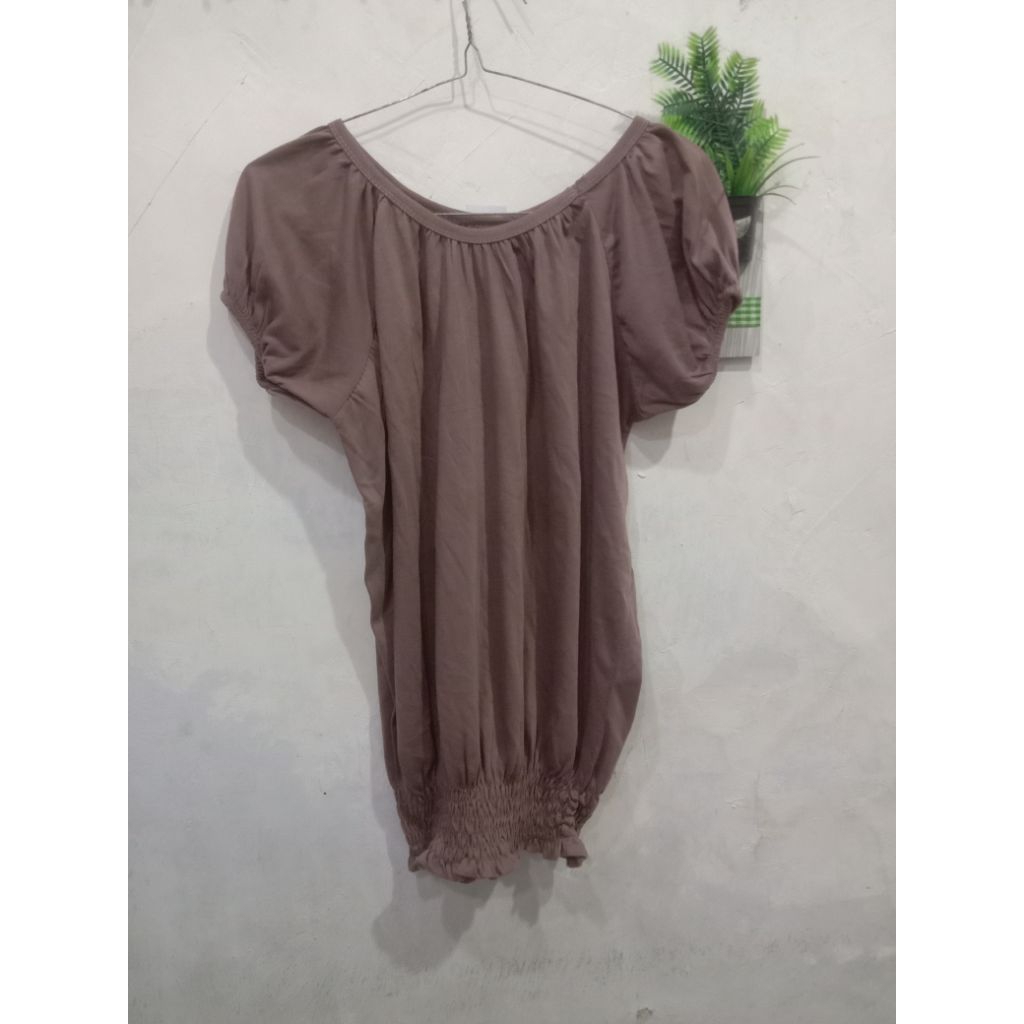 Blouse Wanita Kerut Smock Bawah – Atasan Balon Casual
