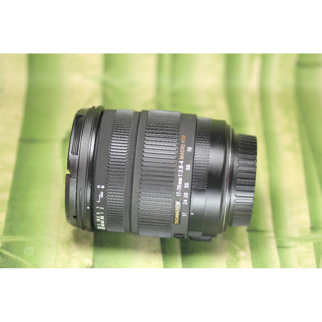 Sigma 17 70mm f2.8 - 4 OS HSM for Canon
