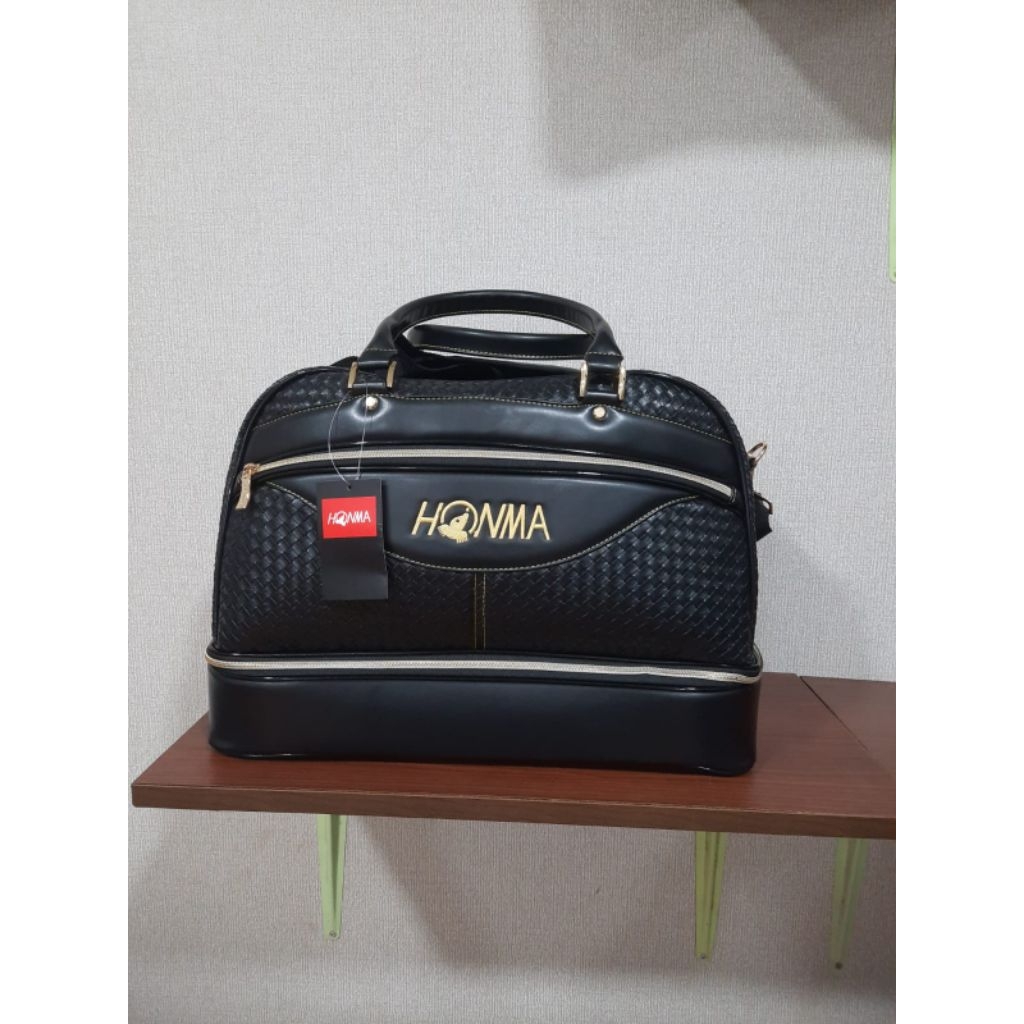 Boston Bag Honma Golf atau Tas Pakaian Golf